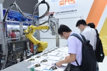 CHINAPLAS 2018, '혁신을 통한 미래' 선보인다