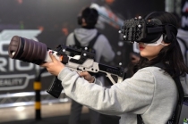 [동영상뉴스] “실제로 총쏘는 거 같아요”··· ‘VR 게임대전’ 개최