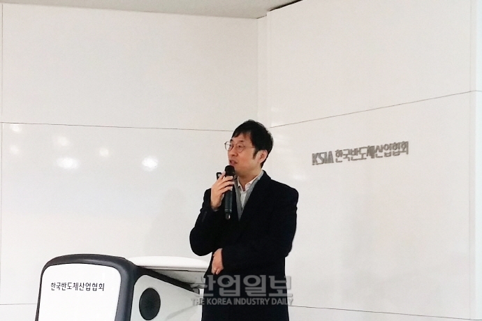 경쟁사의 특허 회피…전력적으로 해외 시장 공략해야