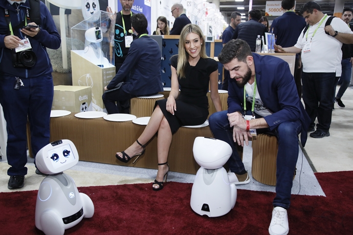 [CES 2018]혁신에서 일상으로…AI로 초연결된 가전 총망라