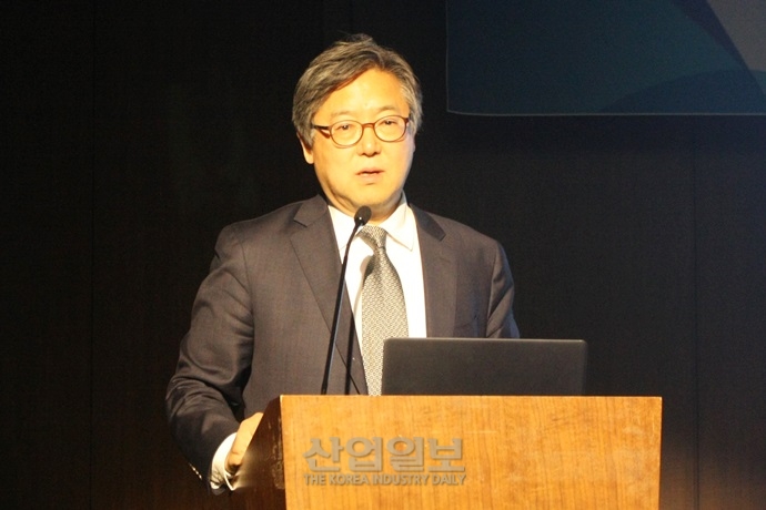 문재인 정부 혁신성장, 구조전환 통한 전면적 개혁 있어야 가능