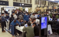 [모바일 On] 야심차게 출시한 삼성전자 갤럭시S9, 시장 반응은 ‘미지근’