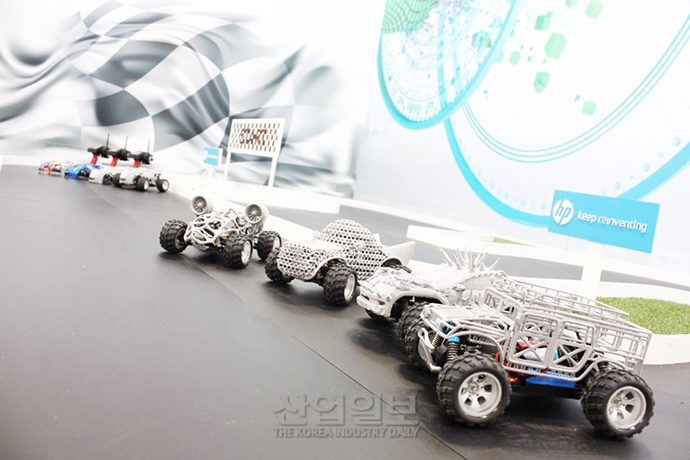 [심토스(SIMTOS) 2018] 상상을 현실로, 3D프린팅으로 제작한 레이싱카