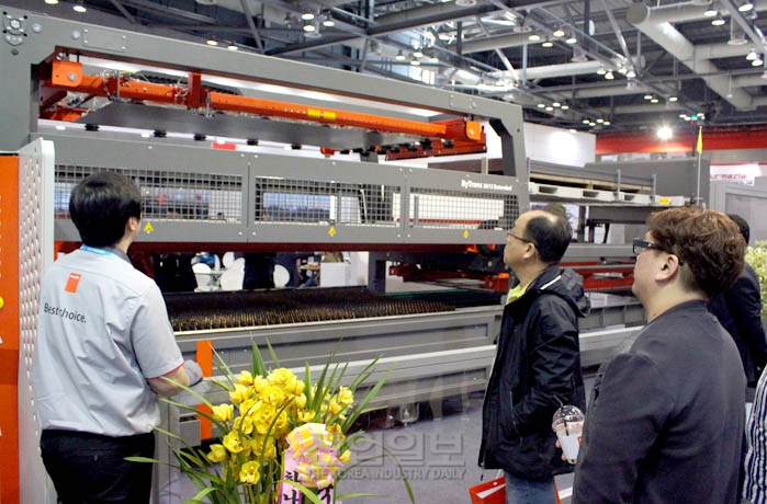 [심토스(SIMTOS) 2018] 바이스트로닉코리아, 속도·안전성 갖춘 레이저 가공 기업