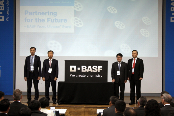 자동차·전자·수처리 산업분야 고성능 열가소성 플라스틱 수요 증가