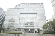 2분기 제조업 경기, 반도체가 이끌지만 통상마찰이 발목잡아