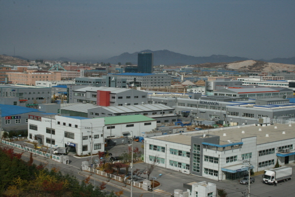 개성공단 입주기업 96% “공단 재개되면 다시 입주할 것”