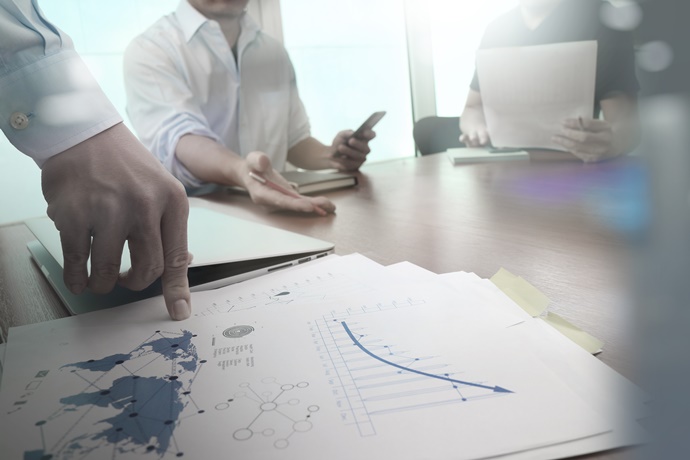 다운사이클, 내수 기반 균열 등에 선제적 대응 필요