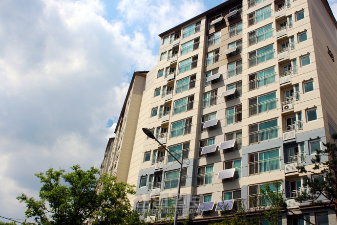 [사진으로 보는 산업뉴스] 도심 속 자투리 공간, 태양광 미니발전소로 채운다