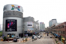 [사진으로 보는 산업뉴스] 용산전자상가, 4차 산업혁명시대 이끌 혁신기지로 탈바꿈