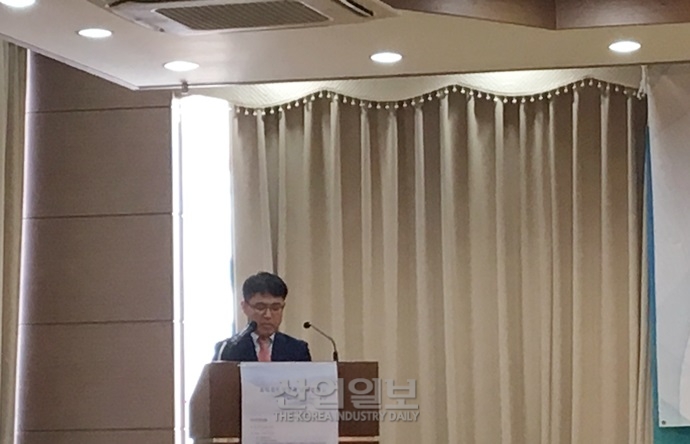 소득주도성장 2년차, 질서 있는 개혁과 조치 필요