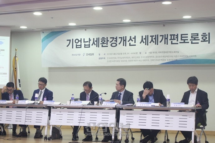 4차 산업혁명 시대, 일본·중국은 R&D 세금 지원 강화…한국은 점점 까다로워져