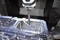 고정밀 사출금형 자동화 프로세스, 신뢰성 높은 가공 위한 인터페이스