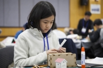 미래의 기계기술 과학 꿈나무들의 기계 제작 대회