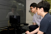 고성능 센서, 불량 유리 잡아낸다