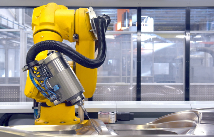 [기술 기고] 인더스트리 5.0을 향한 금형 제조기술의 대도약