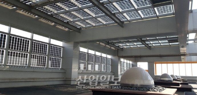 [포토뉴스] 빛이여~여기 여기 모여라