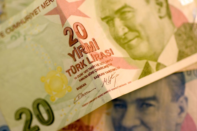 터키 리라화 환율 불안, 신흥시장 혼란 야기