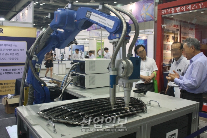 ‘접착·코팅·필름·소재’ 통해 관련 산업의 ‘미래’ 엿본다