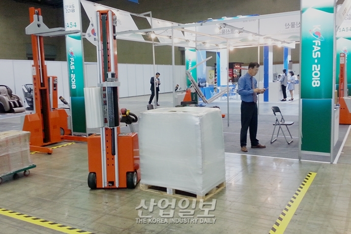 [포토뉴스]이제 내 옆에 협동로봇이?