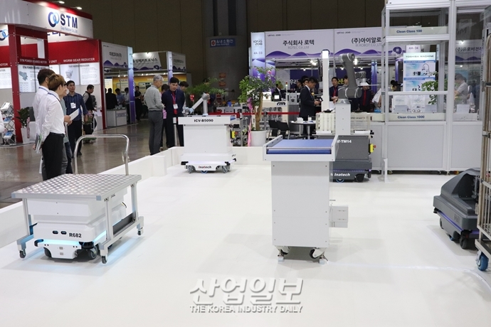 [포토뉴스]이제 내 옆에 협동로봇이?