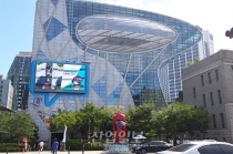 ‘서울 차 없는 날’, 차를 멈추면 사람이 보여요