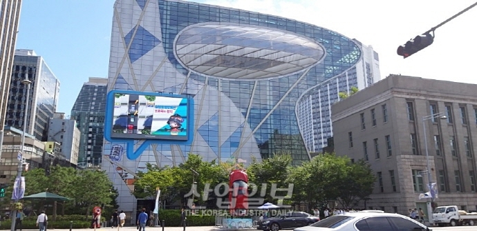 ‘서울 차 없는 날’, 차를 멈추면 사람이 보여요