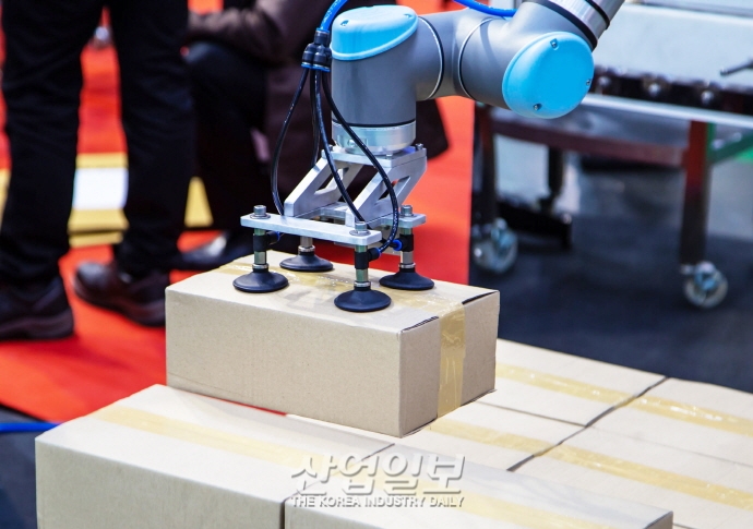 [KOFAS 2018] 협동로봇 시장, 적용 분야 확대 중…활성화는 ‘아직’