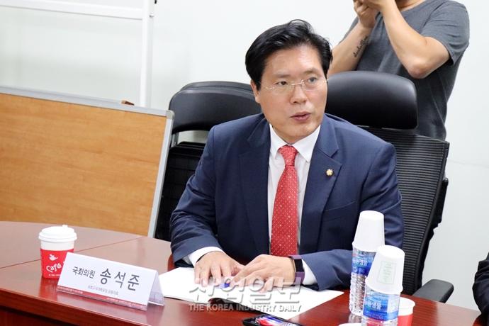 “성공적 스마트시티 구축 위해 민간 주도 기술 개발 이뤄져야”