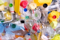 중국의 폐플라스틱 수입 중지, 전세계 영향 미쳐