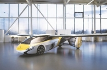 중국 수입박람회에 등장한 '날으는 자동차'