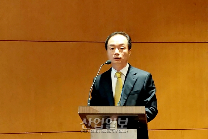 中, 오는 2025년 반도체 자급률 70% 달성 전망