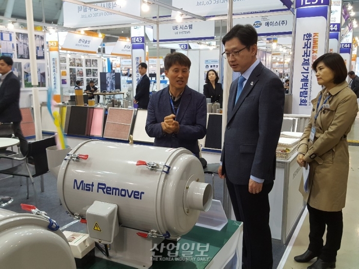 [포토뉴스] 2018 한국국제기계박람회, 김경수 경남도지사 전격 방문