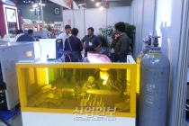 [금속산업대전 2018](주)제니스용접기, “빠른 용접과 최적의 조건 구현”