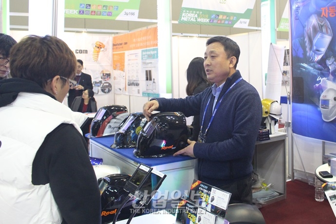 [금속산업대전 2018] D&K, '자연 그대로의 색상‘ 구현한 용접면으로 시장 공략