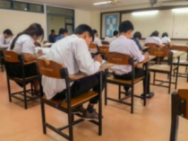 수능 영어듣기평가 시간, 항공기 이착륙 전면 통제