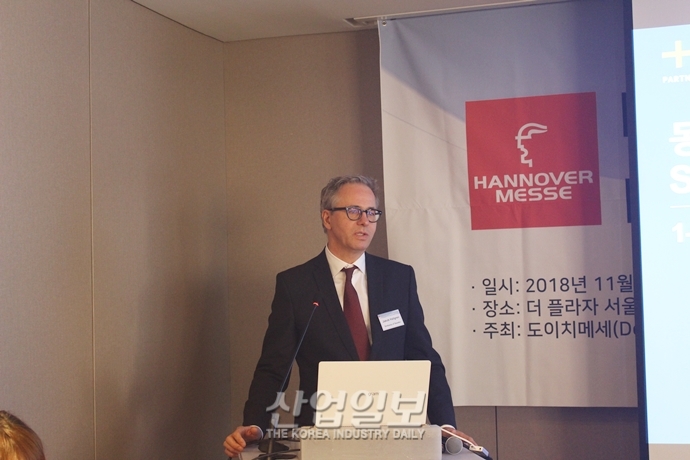 하노버메세, “제조업의 지향점은 ‘통합 산업-산업 지능’” 천명