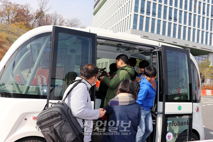 자율주행차 시장 선도할 기술·제품 ‘총집합’