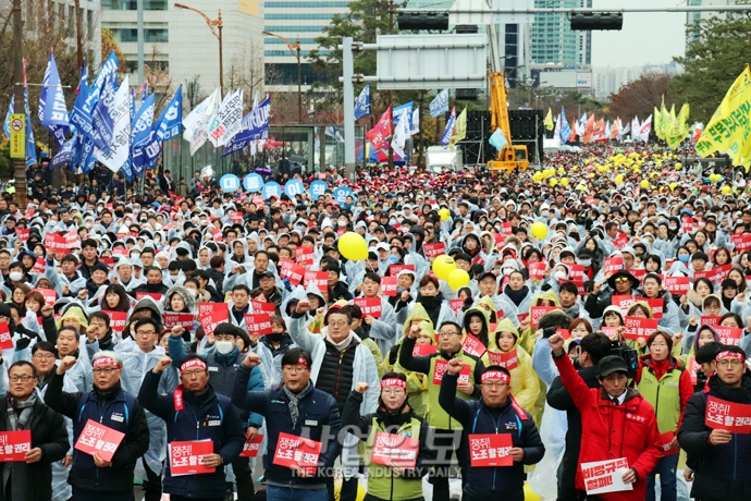 [포토뉴스] 총파업에 돌입한 민주노총 조합원들