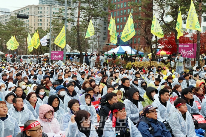 [포토뉴스] 총파업에 돌입한 민주노총 조합원들