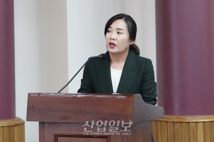 한국 철강산업, 양적 성장전략에서 벗어나 생태계 구축으로 나서야