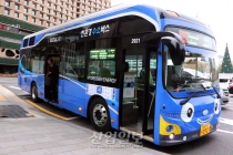 [사진으로 보는 산업뉴스] 움직이는 공기청정기 ‘수소버스’