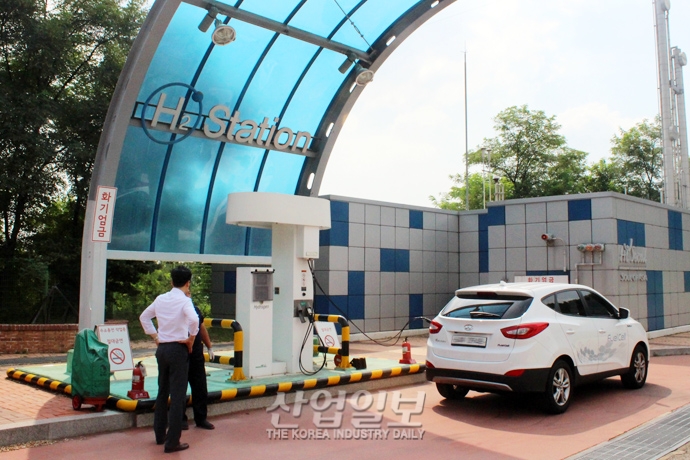 “수소버스 폭발 확률 ‘제로’에 가까워”