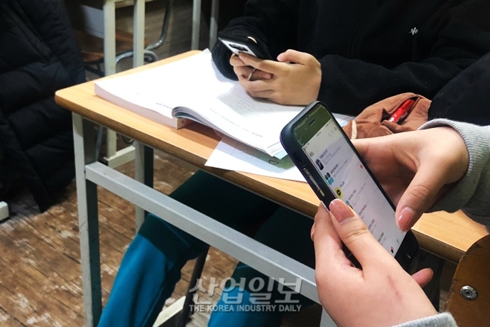 대한민국은 지금 ‘디지털 중독’ 비상…‘디지털 디톡스’ 움직임↑ (上)