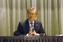 문재인 대통령 “고용 상황 악화는 유구무언, 혁신 통해 제조업 경쟁력 높일 것”