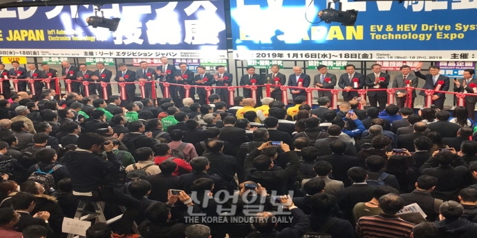 [포토뉴스] 제조업의 하이테크 기술 한 자리에 ‘NEPCON JAPAN 2019’