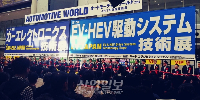 [포토뉴스] 제조업의 하이테크 기술 한 자리에 ‘NEPCON JAPAN 2019’