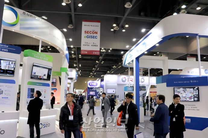 [포토뉴스] 올해 보안 트렌드 이끌 주요 기술  ‘세계보안엑스포 2019’서 선보여