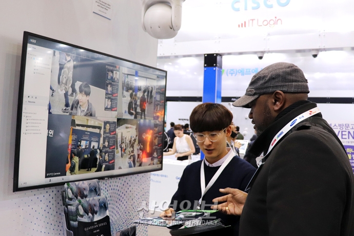 [포토뉴스] 올해 보안 트렌드 이끌 주요 기술  ‘세계보안엑스포 2019’서 선보여
