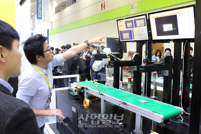 [포토뉴스][스마트팩토리·오토메이션월드] 공장 자동화 이끌 최신 기술은?